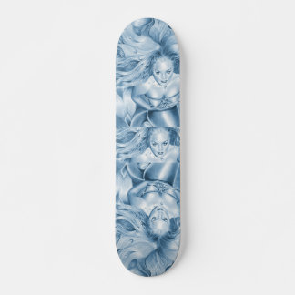 Sous Le Skateboard De Sirène De Mer