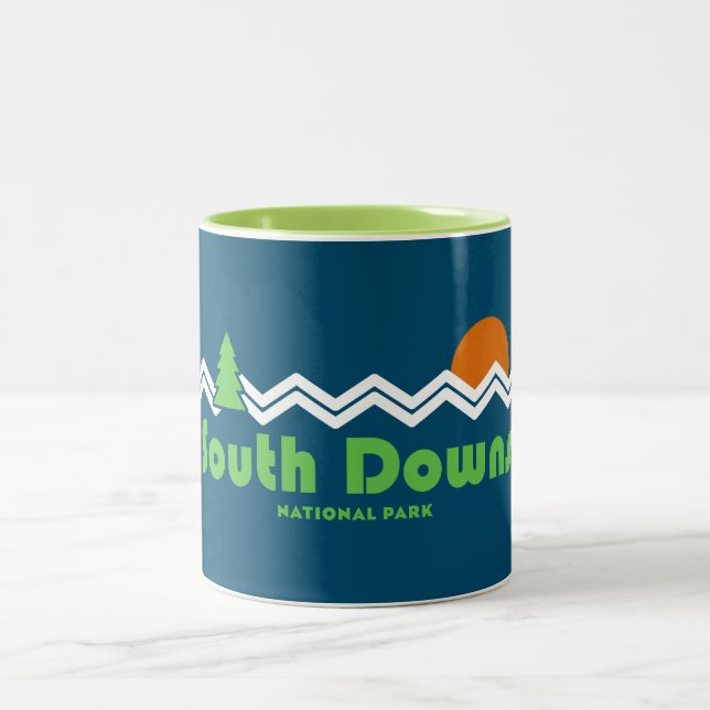 South Downs National Park Retro Zweifarbige Tasse (Mittel)