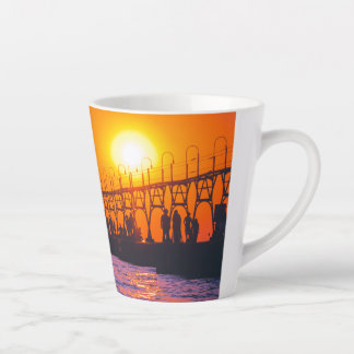 South Haven MI Leuchtturm bei Sonnenuntergang Latt Milchtasse