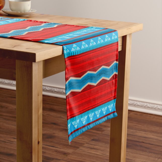 Southwest River Canyon Geometric Red Turquoise Großer Tischläufer (Beispiel)