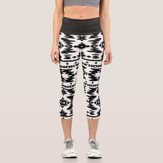 Southwestern Sway Capri Leggings (Vorderseite)