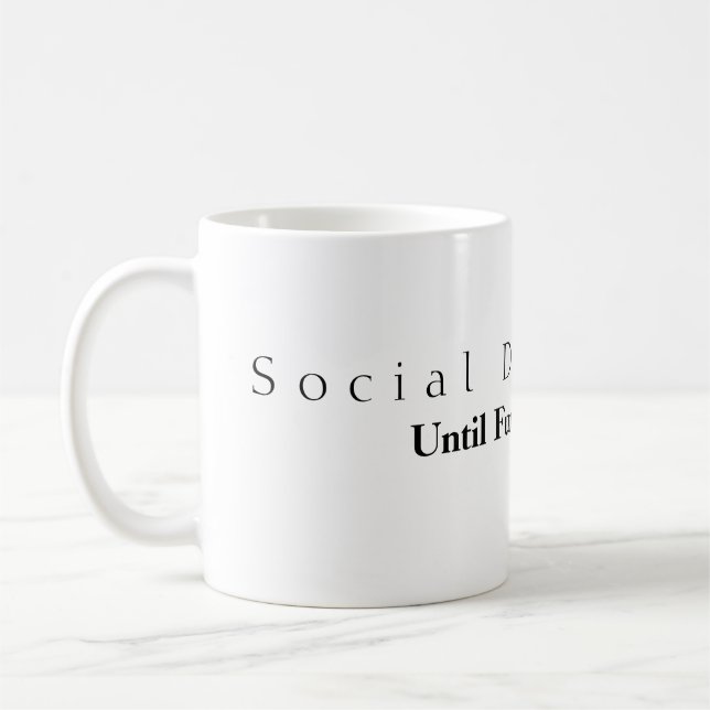 Soziale Distanz bis zur Tasse (Links)