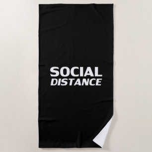 Soziale Distanz moderne Typografie komisch schwarz Strandtuch