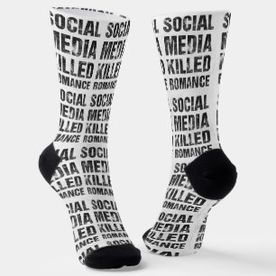 Soziale Medien haben die Romantik getötet Socken