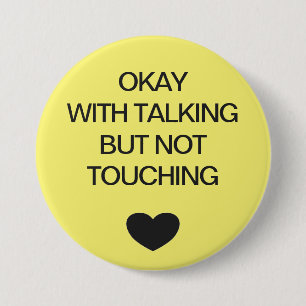 Sozialer distanzierter Farbcode gelb Button