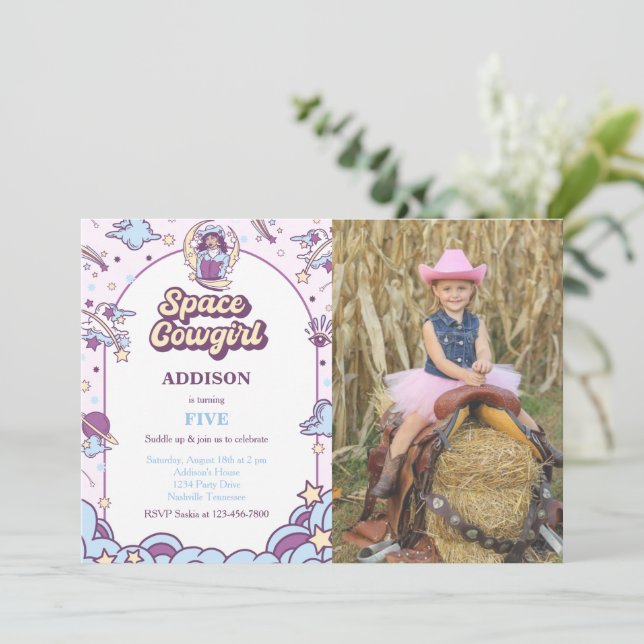 Space Cowgirl Anniversaire Invitation Avec Photo (Debout devant)