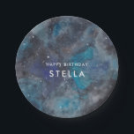 Space Explorer-Platte Pappteller<br><div class="desc">Das Party Ihres Raumfahrers wird ohne diese einzigartigen Teller mit einer Galaxie und ihrem Namen nicht vollständig sein. Alles Gute zum Geburtstag kann an jeden Anlass angepasst werden.</div>