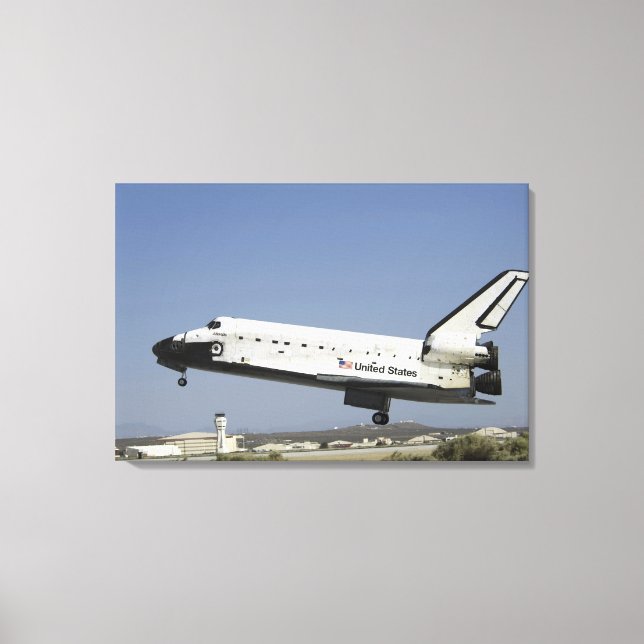 Space Shuttle Atlantis bereitet die Landung vor Leinwanddruck (Vorderseite)