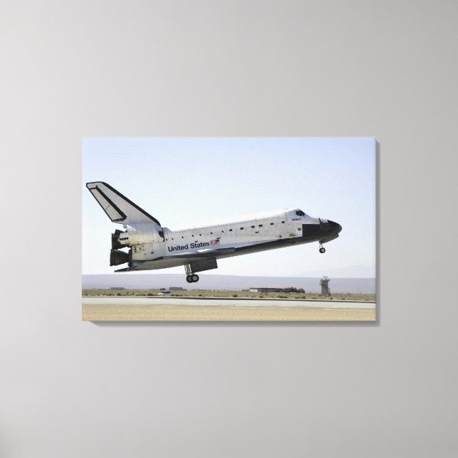 Space Shuttle Atlantis bereitet sich auf die Landu Leinwanddruck (Vorderseite)