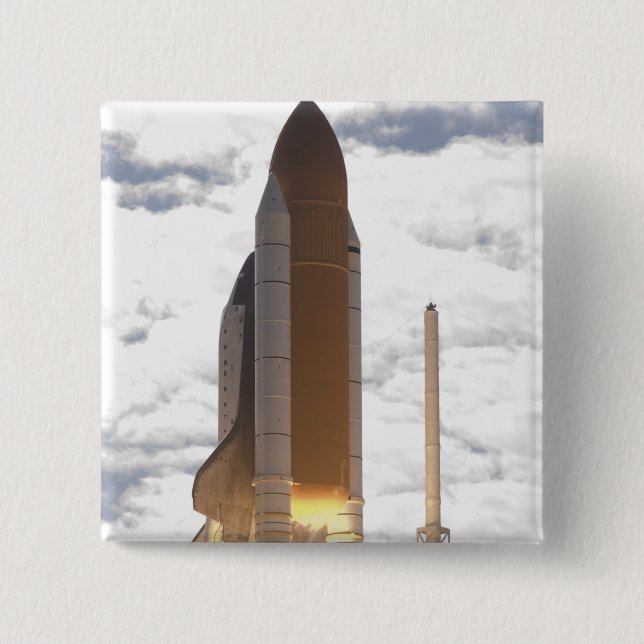 Space Shuttle Atlantis hebt 16 Button (Vorderseite)