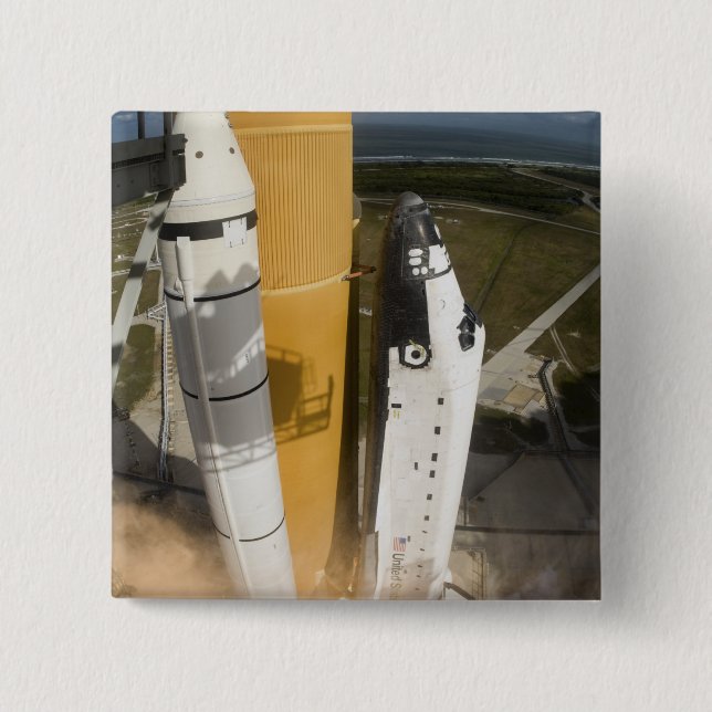 Space Shuttle Atlantis hebt 17 Button (Vorderseite)