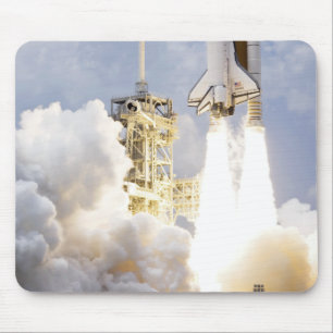 Space Shuttle Atlantis hebt ab Mousepad
