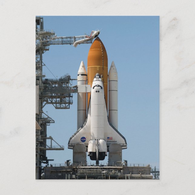 Space Shuttle auf dem Launch Pad Postkarte (Vorderseite)