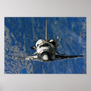 Space Shuttle Discovery Annäherung an ISS Poster