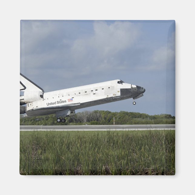 Space Shuttle Discovery landet auf der Runway 33 Magnet (Vorne)