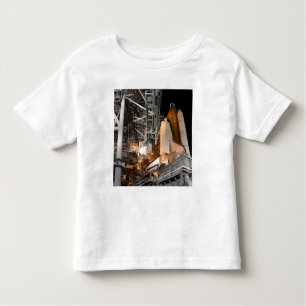 Space Shuttle Endeavour auf der Ladestation Kleinkind T-shirt