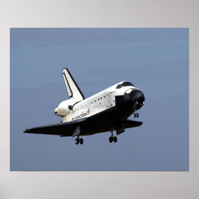 Space Shuttle Endeavour bereitet sich auf Land vor Poster (Vorne)