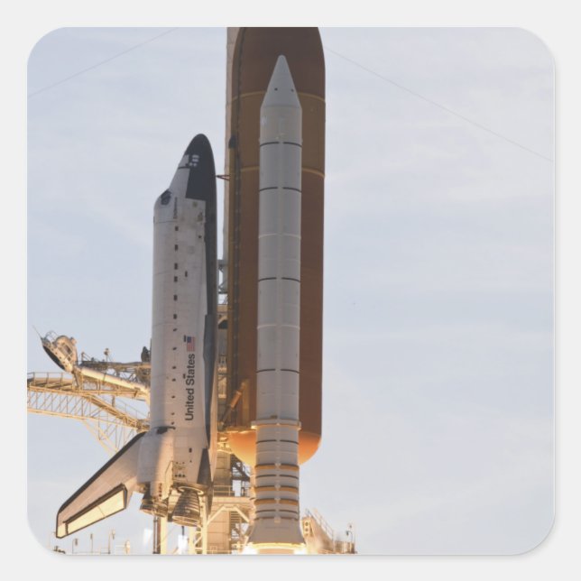 Space Shuttle Endeavour hebt 2 Quadratischer Aufkleber (Vorderseite)