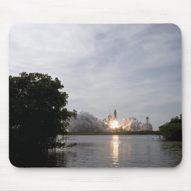 Space Shuttle Endeavour hebt 3 Mousepad (Vorne)