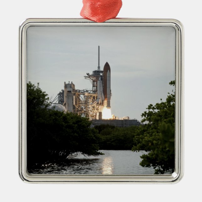Space Shuttle Endeavour hebt ab Ornament Aus Metall (Vorne)