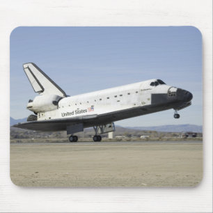Space Shuttle Endevor's Hauptfahrwerk Mousepad