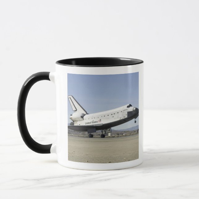 Space Shuttle Endevor's Hauptfahrwerk Tasse (Links)