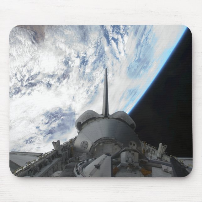 Space Shuttle Endevor's Nutzlastschacht 2 Mousepad (Vorne)