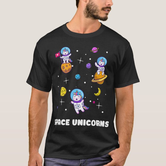 Space Unicorns Astronautin Funny Astronomie liebt  T-Shirt (Vorderseite)