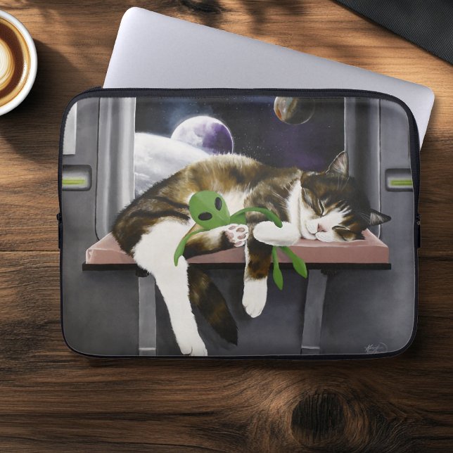 Spaceship Cat Sci-Fi Niedlich Laptopschutzhülle (Von Creator hochgeladen)