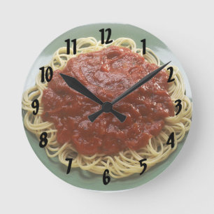 Spaghettis und Tomatensauce-Wanduhr Runde Wanduhr