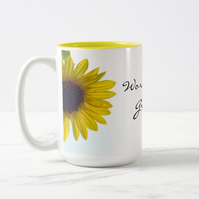 Spähen der besten die Großmutter-Tasse der Zweifarbige Tasse (Links)