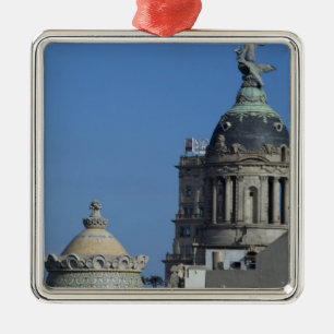 Spanien, Katalonien, Barcelona. Barcelona Dach 2 Ornament Aus Metall