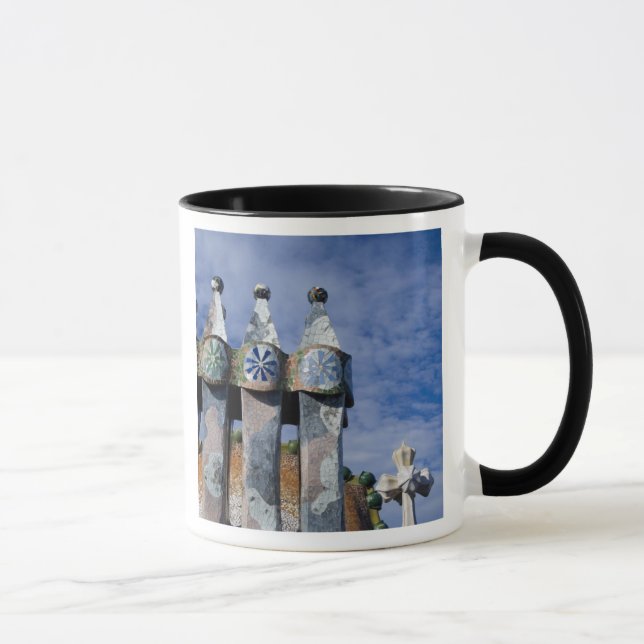 Spanien, Katalonien, Barcelona. Casa Batllo (1906) Tasse (Rechts)
