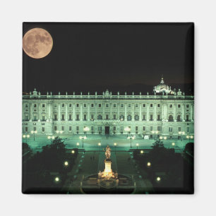Spanien, Madrid, Königspalast und Plaza de Magnet