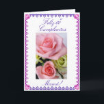 Spanisch: Der 60. Geburtstag der Mama Karte<br><div class="desc">Tarjeta Post: EL Sexagésimo Cumpleaños de Mamá Flores Para.  Bild der rosa und blauen Blumen auf weißem Hintergrund. "Glückliche 60. Geburtstagsmamma! ";   Personifizieren Sie Ihre Mitteilung!   Fotografie durch Maria Santos (Lusinhas tun Sul)</div>