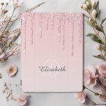 Sparkle Bling Glitzer Pink iPad Hülle<br><div class="desc">Fügen Sie Ihrem Pad-Gehäuse eine Touch von Funkeln und Blasen hinzu,  mit diesem rosa Imitat Glitzer Tropfen Effekt Design. Verfügt über Ihren Initial und Ihren Namen in einem modernen,  handgeschriebenen Skript. Ein elegantes,  mädchenhaftes und glamouröses Pad-Gehäuse.</div>