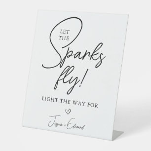 Sparkler abschicken Lass der Funken Fliegen Schwar Sockelschild