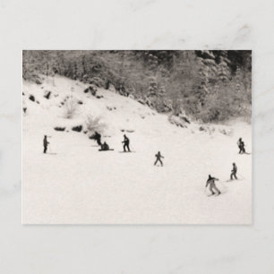 Spaß auf den Skipisten Postkarte