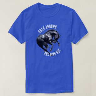 Spaß buchen und herausfinden T-Shirt
