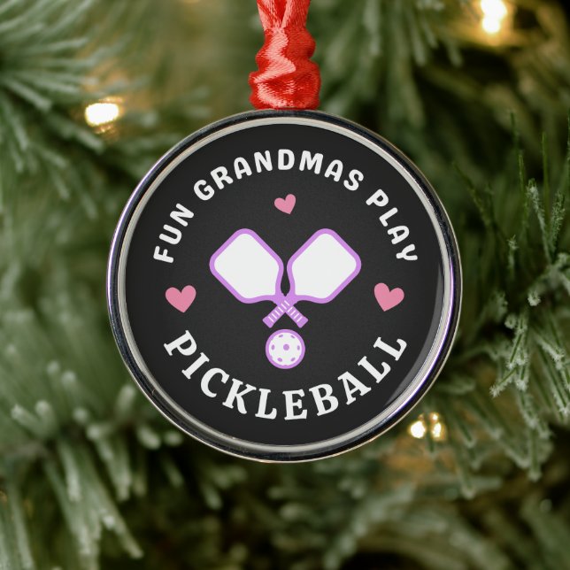 Spaß Grandmas Play Pickleball Ornament Aus Metall (Baum)
