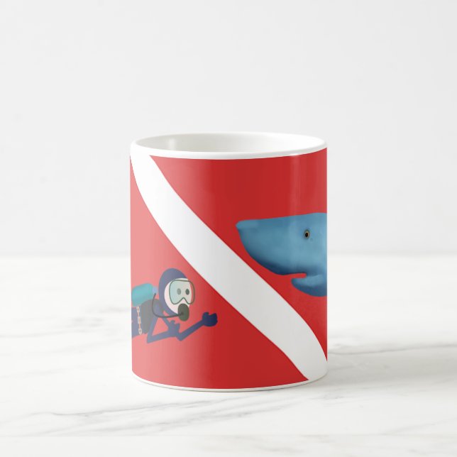 SPASS-HAIFISCH-TREFFEN, SPORTTAUCHER, ROTE KAFFEETASSE (Mittel)