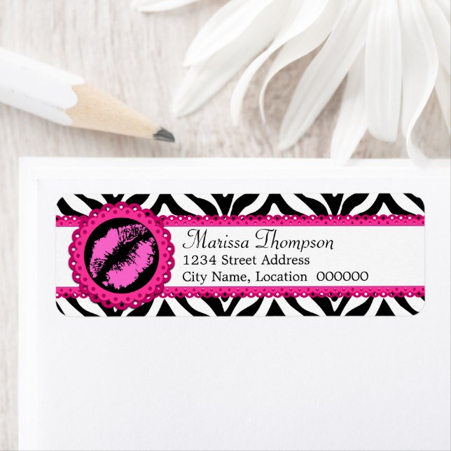 Spaß Zebra Print, Lipstick Kiss und rosa Spitzen (Insitu)