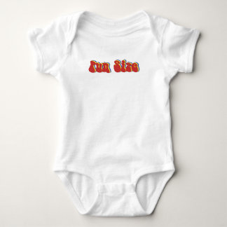 Spaßgröße Baby Strampler