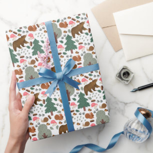Spazieren Sie durch den Wald in Weiß Geschenkpapier