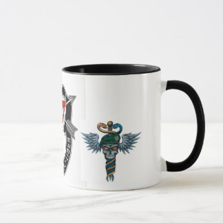 Speacial zwingt Mediziner-Schwarzes 11 Tasse