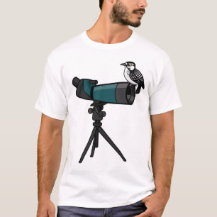 Specht auf Aufdeckungs-Bereich T-Shirt