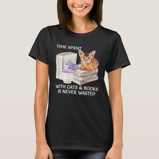 Spend Time With Books And Orange Cat Nerd Kitten B T-Shirt (Vorderseite)