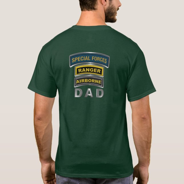 Spezialeinheiten Ranger Im Flugzeug VATER T-Shirt (Rückseite)