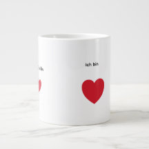 Spezialtasse mit Zitat auf Deutsch.