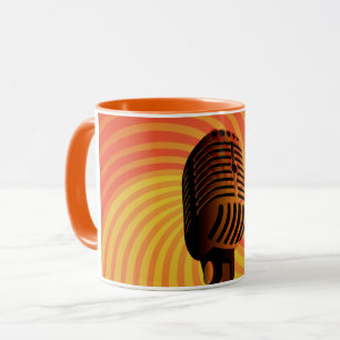 Spezielle Tasse für das Mikrofon nach hinten - wäh